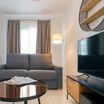 Malaga Rivas 34 Suites Homes